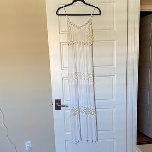 Abercrombie & Fitch White Maxi Dress